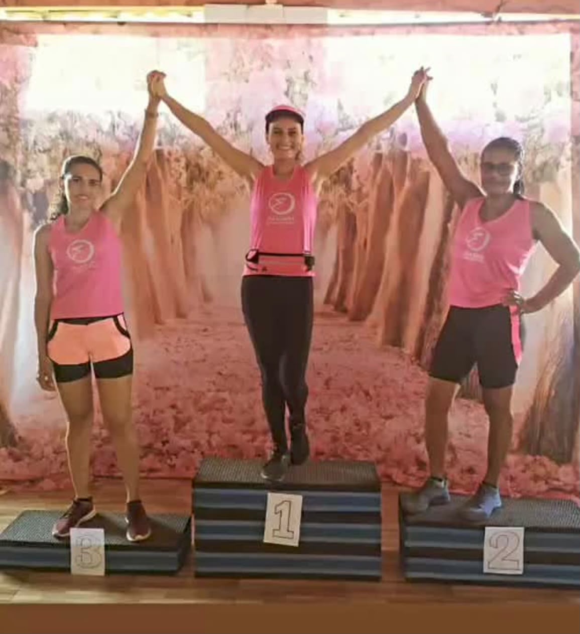 1º lugar no pódio — prova feminina